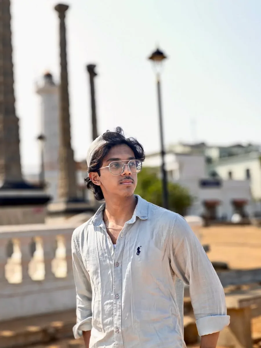 MUZAMMIL B.